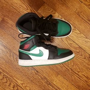 Nike Air Jordan 1 Mid